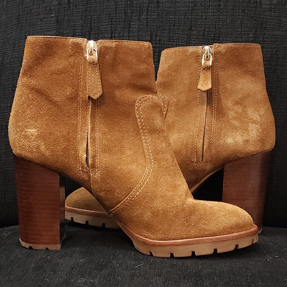 Tory Burch Sofia Lug Sole Leather Mid-Heel Booties - Women's Size 6 - Picture 6 of 10